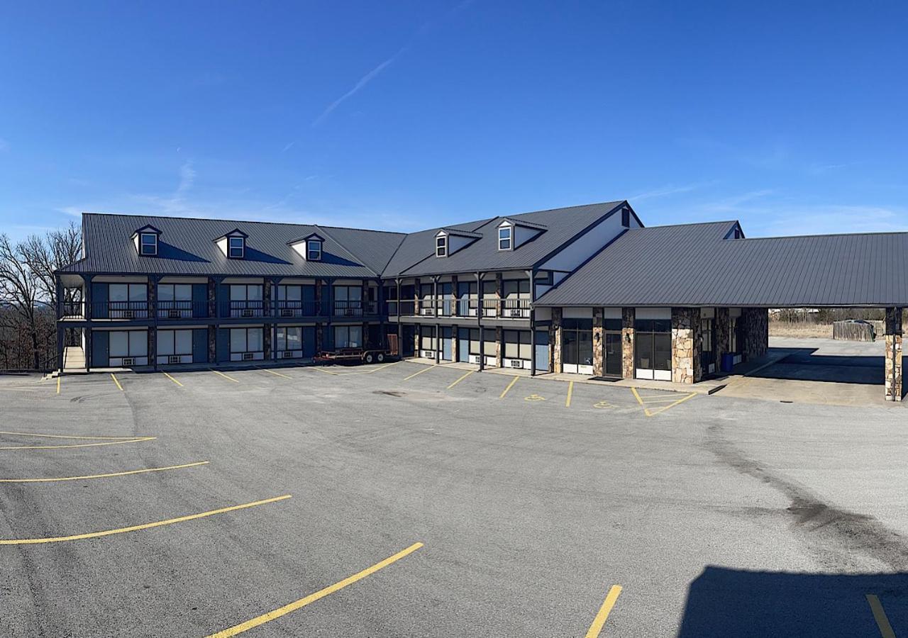 Days Inn By Wyndham Branson Ozarks Exterior photo